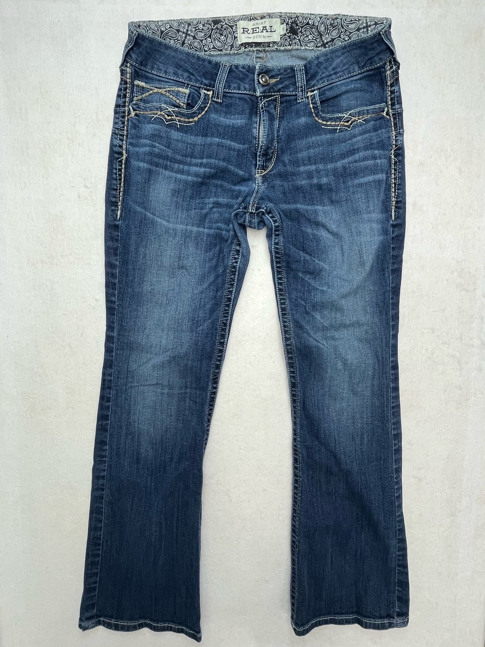 Ariat Real Denim Women’s Festival Blue Mid Rise Entwined Bootcut Jeans Size 32R